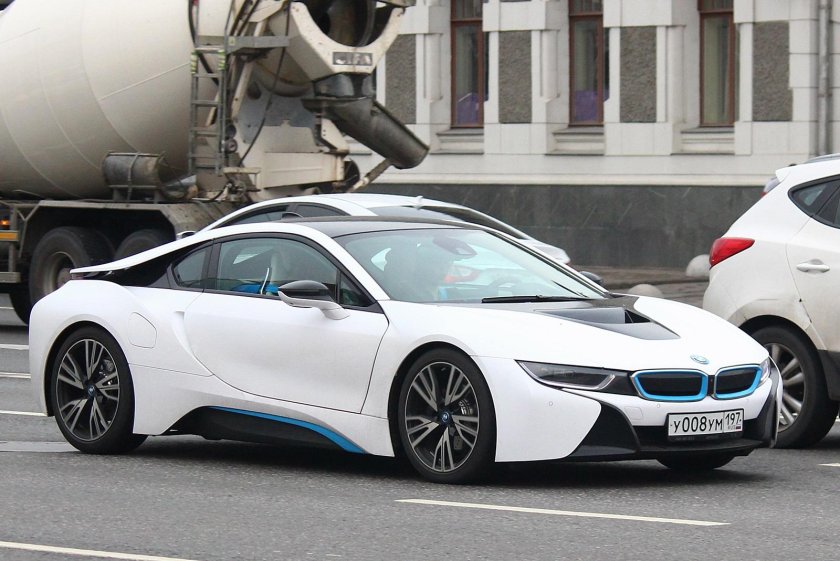 BMW i8