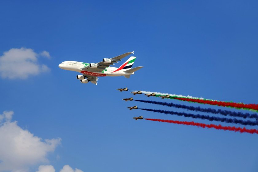 Дубай аэрошоу