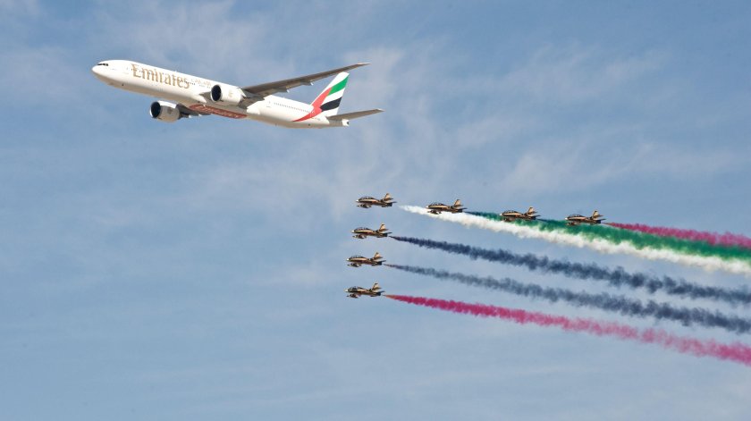 Пилотажная группа арабских Эмиратов