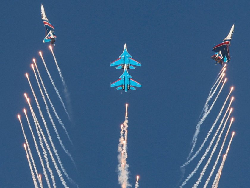 Пилотажная группа русские витязи