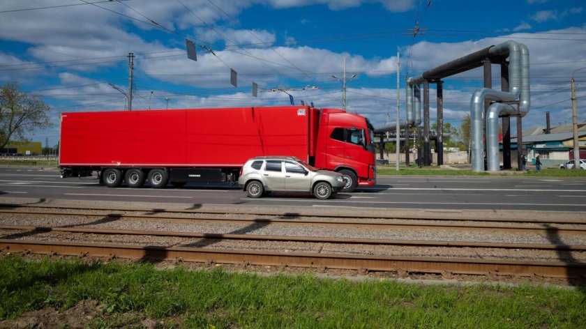 Грузовой автомобиль