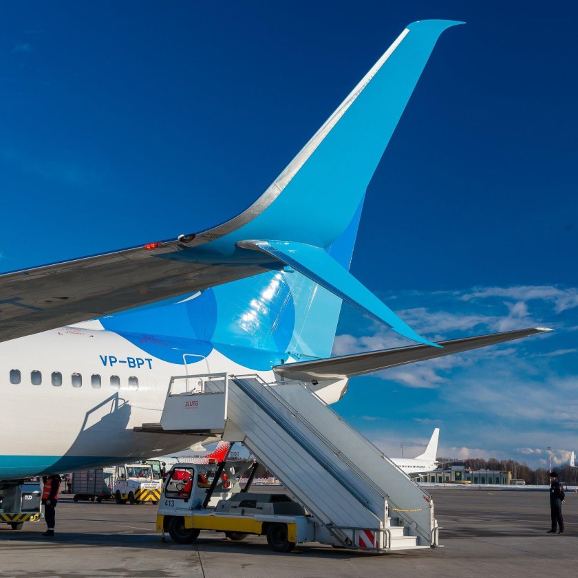 737-800 Победа