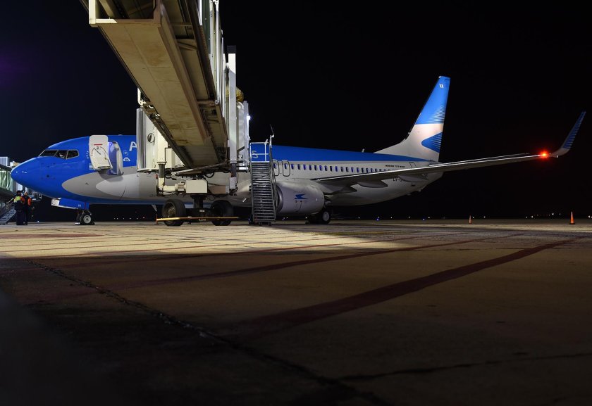 Boeing 737-800 победа салон