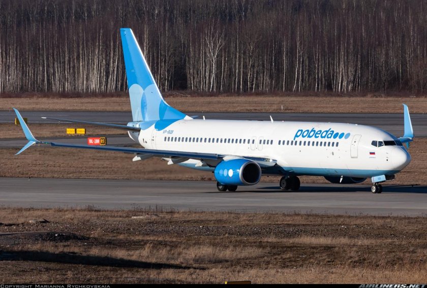 Самолёт боинг 737 800 победа