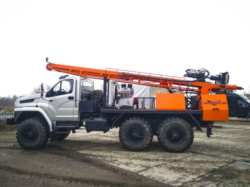 Буровая УРБ 2а2