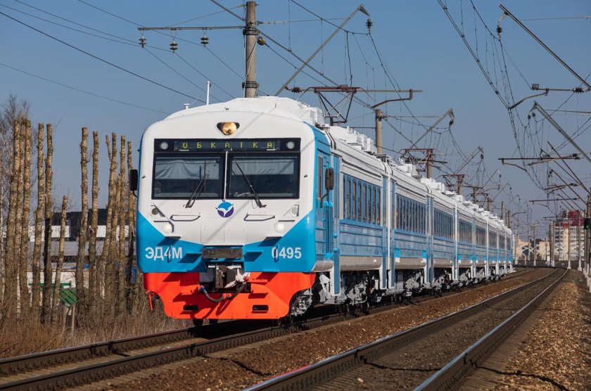 Электропоезд эд4м-0496