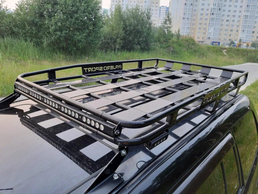 Багажник на Паджеро 2