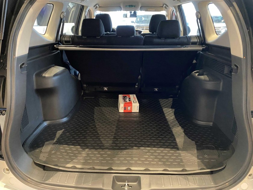 Багажник на Mitsubishi Pajero Sport 2