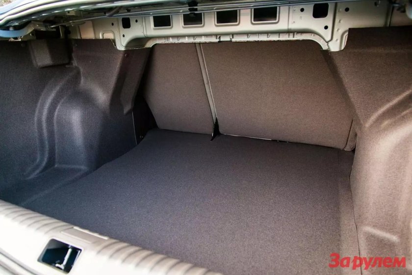 Cobalt Chevrolet 2013 багажник