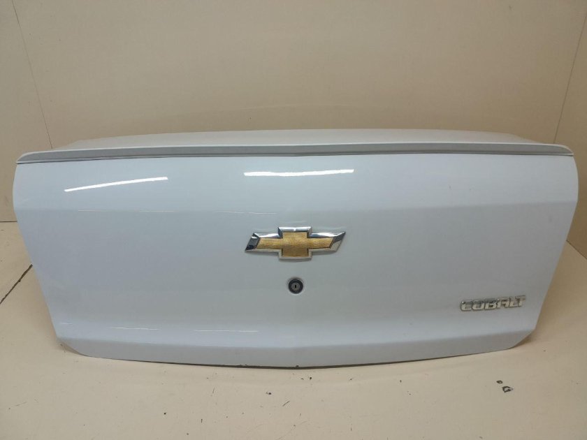 Крышка багажника шевроле кобальт
