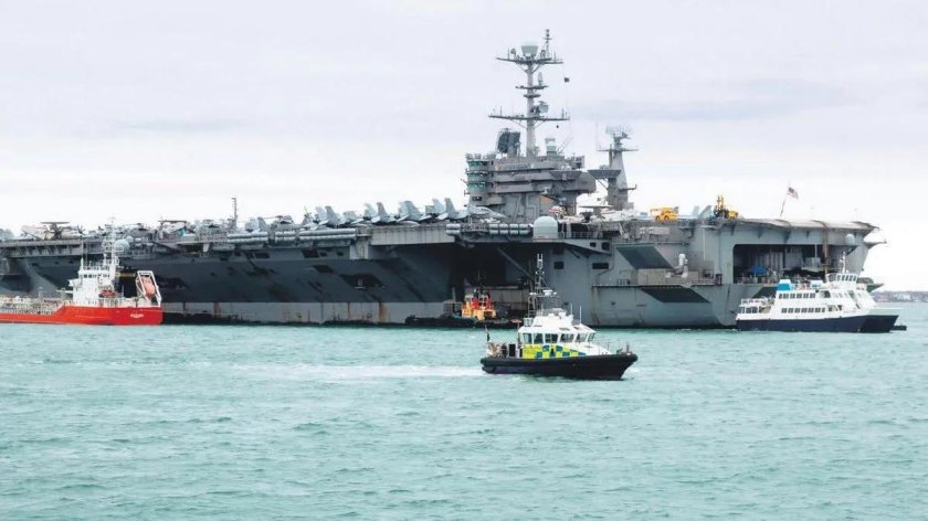 Авианосец сша