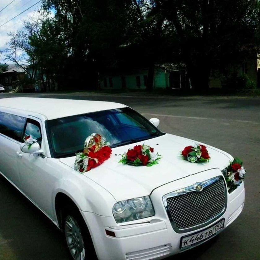 Как украсить лимузин на выпускной
