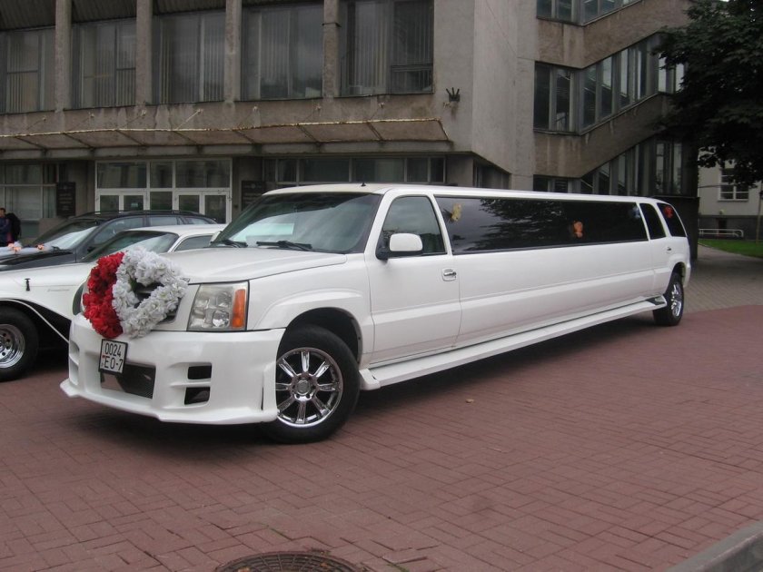 Свадебный Кадиллак лимузин