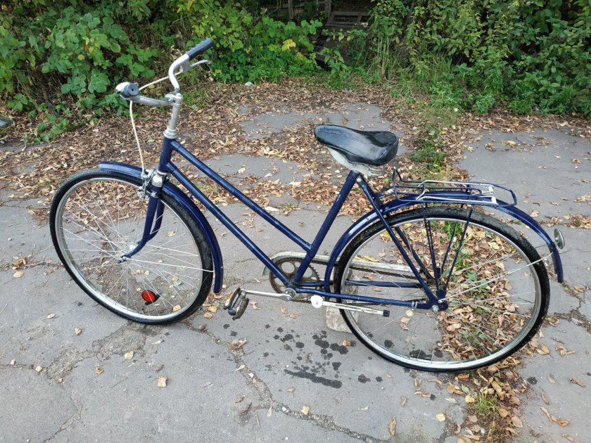 Дамский велосипед ссср