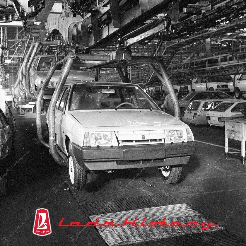 ВАЗ 2108 на конвейере