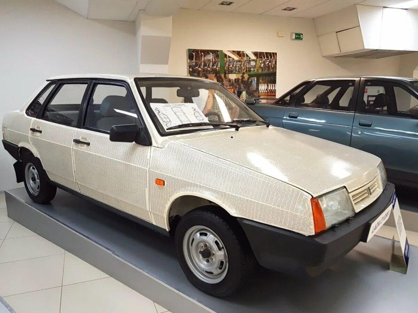 Ваз 21099 первый выпуск