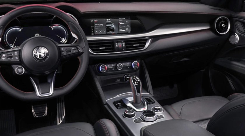 Кроссовер Альфа Ромео Стельвио