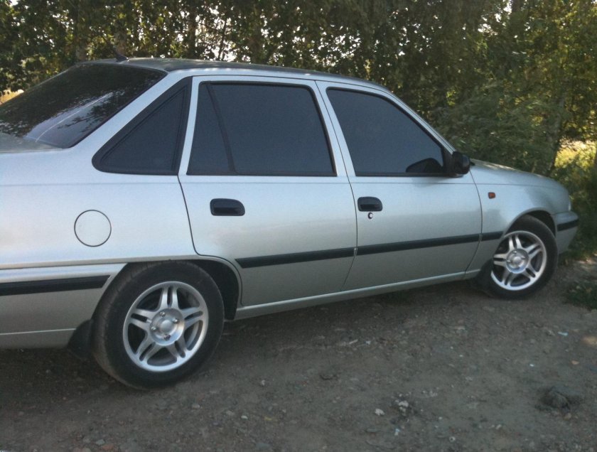 Daewoo Nexia r14