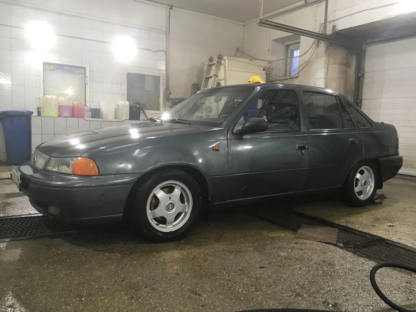 Дэу Нексия на литье