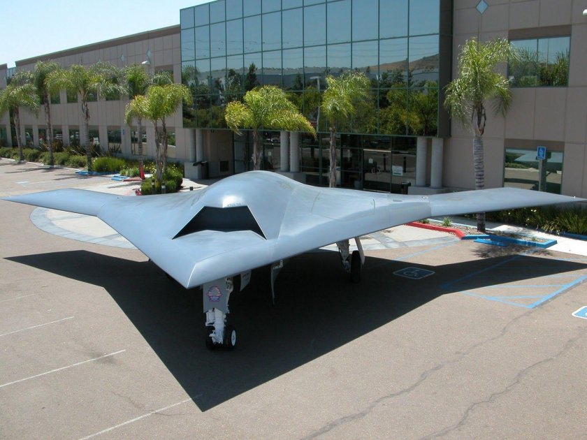 БПЛА X-47b