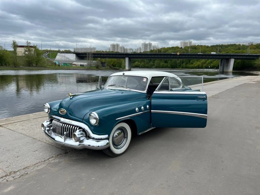 1952 Buick Special Riviera