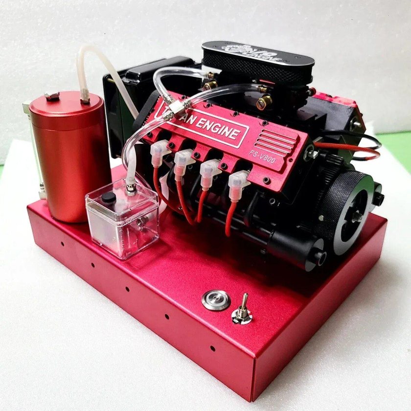 Модель двигателя