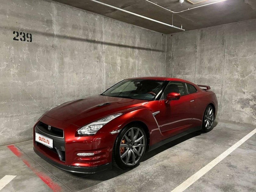 Nissan gt-r 3.8 AMT, 2014