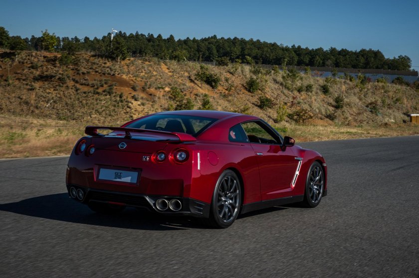 Nissan GTR 2015