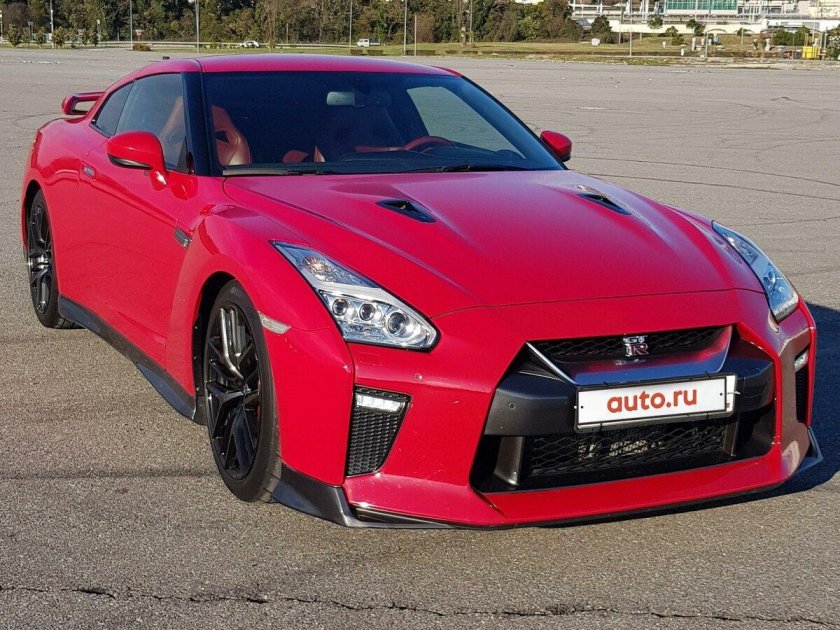 Nissan GTR 2 Рестайлинг