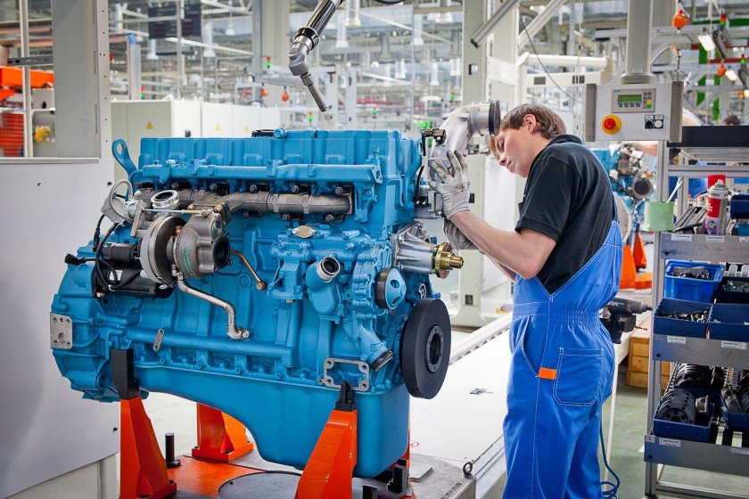 ЯМЗ 530 двигатель