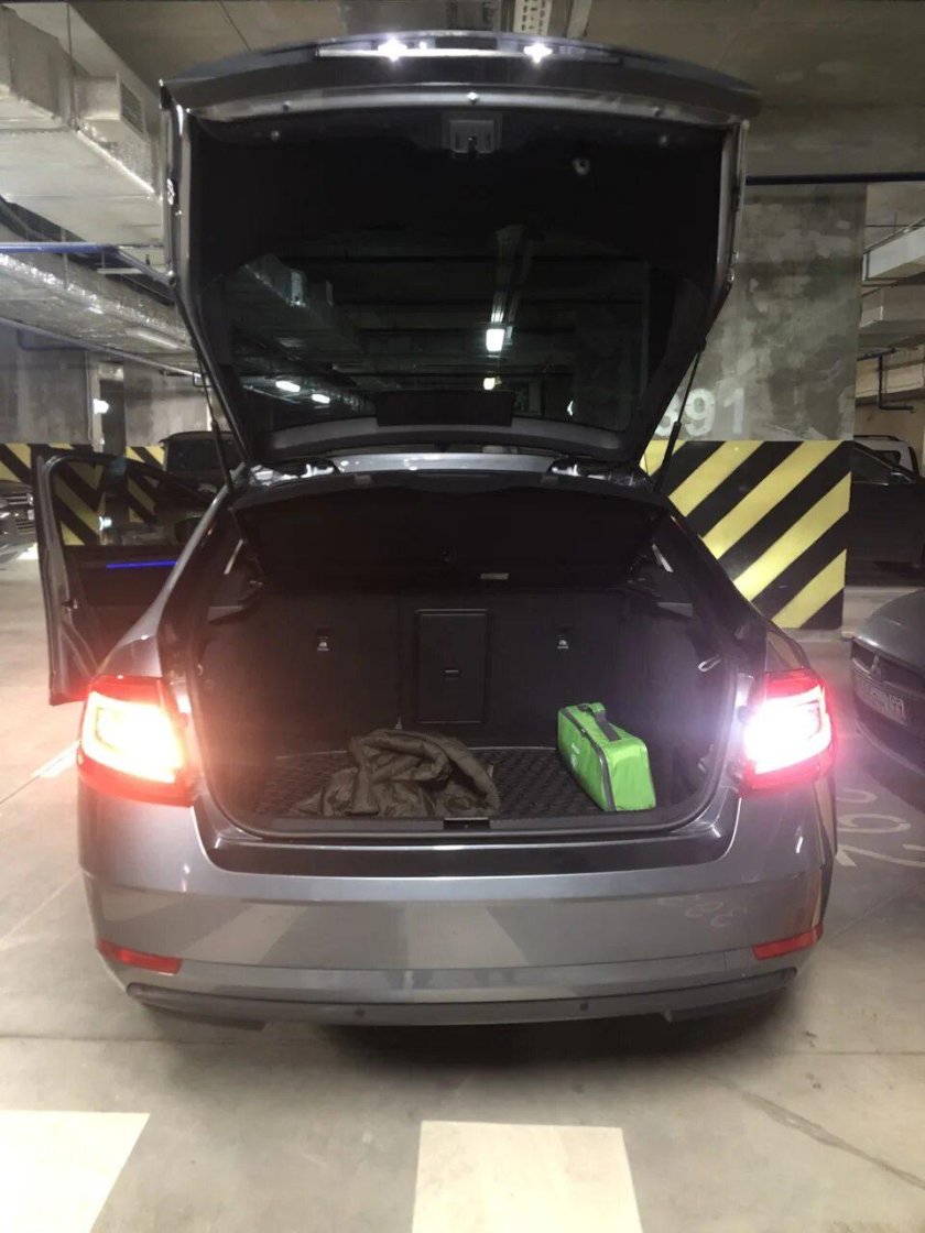 Skoda octavia 2011 багажник