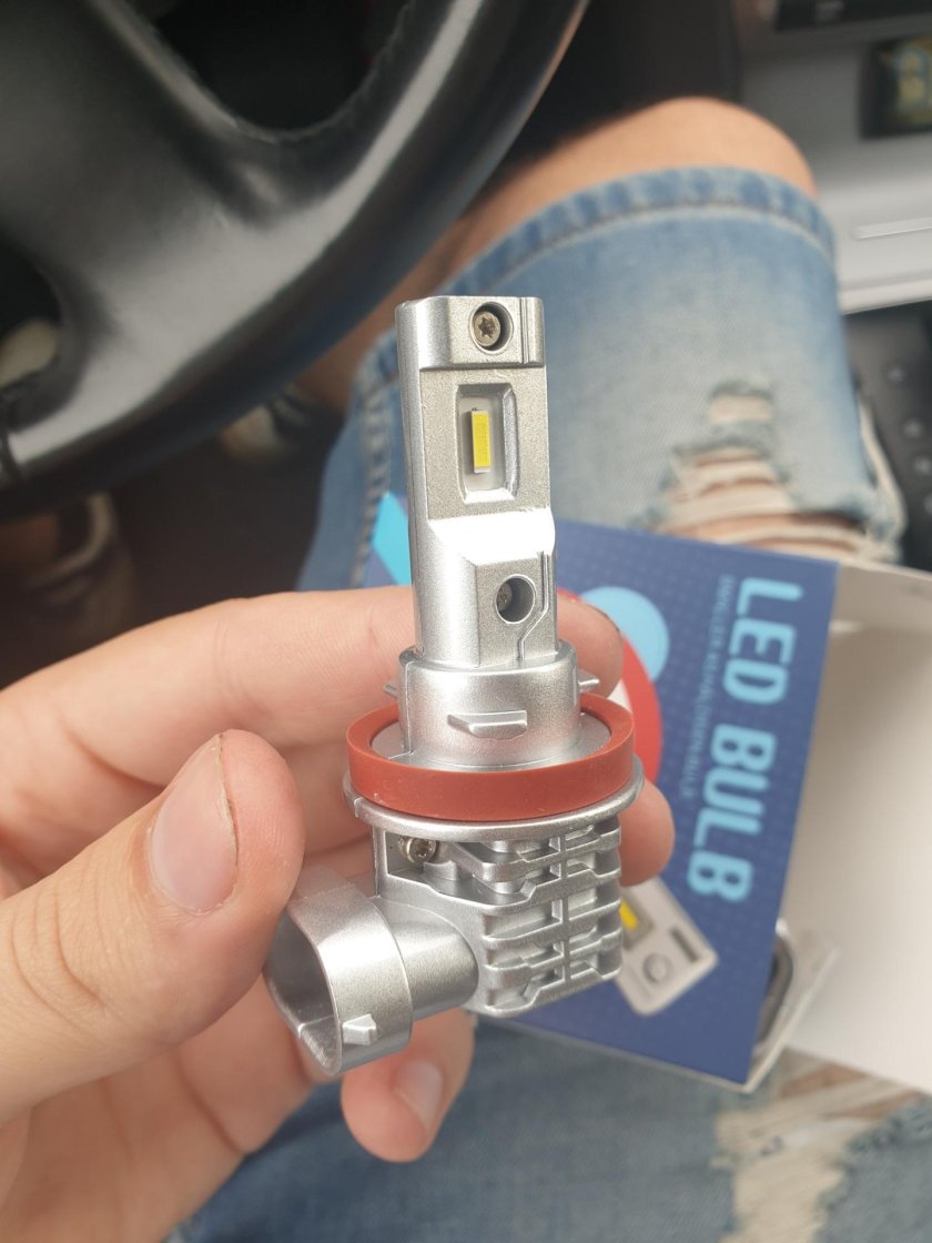 Лампа ПТФ Октавия а5