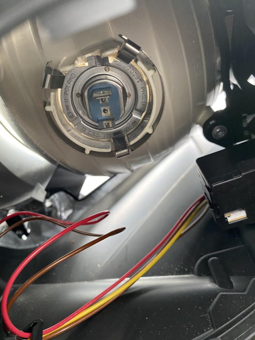 Лампочки ближнего света Шкода Рапид 2018