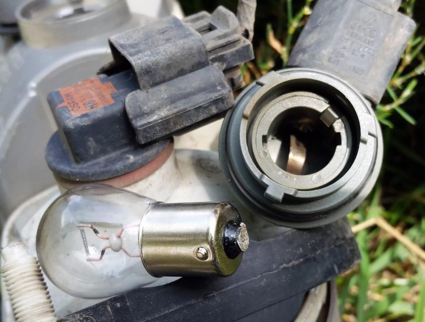 Цоколь лампы ДХО Шкода Октавия а5