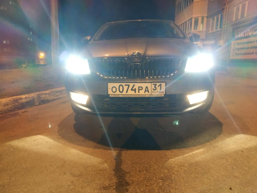 Led лампы в ПТФ Skoda Octavia a7