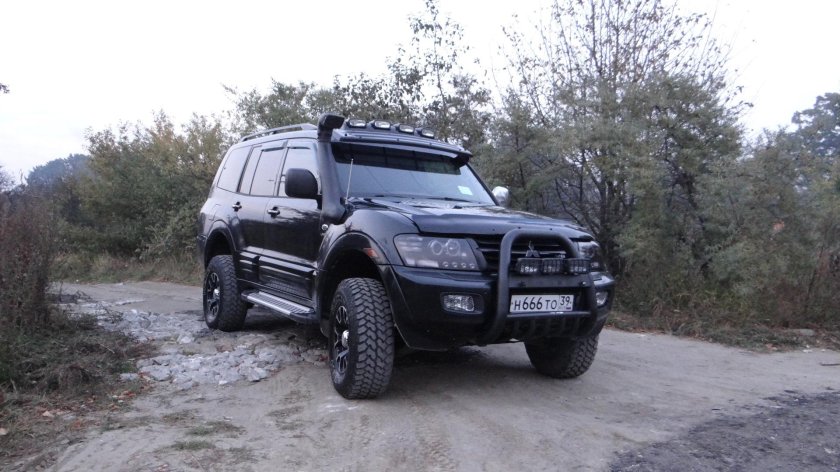 Mitsubishi Pajero 3 Offroad Tuning