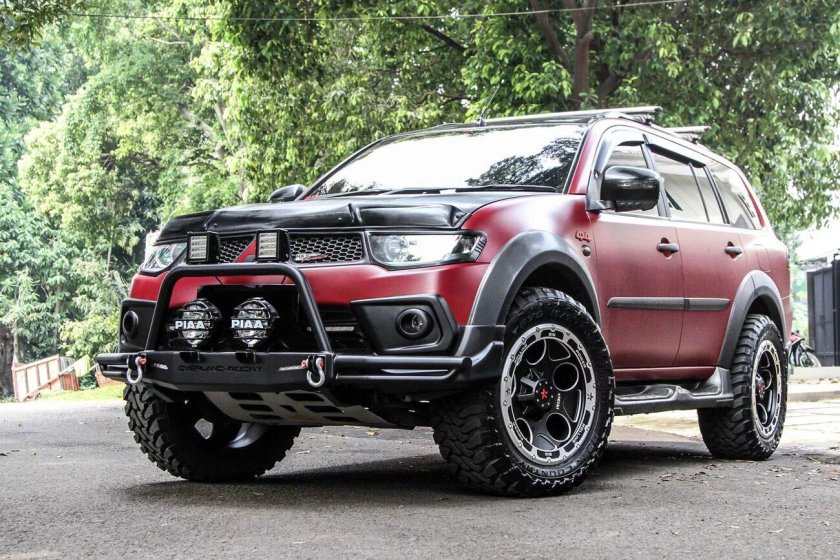 Mitsubishi Pajero Sport off Road Tuning