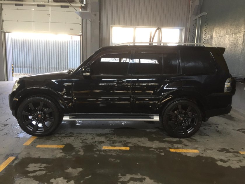 Митсубиси Паджеро 4 r22