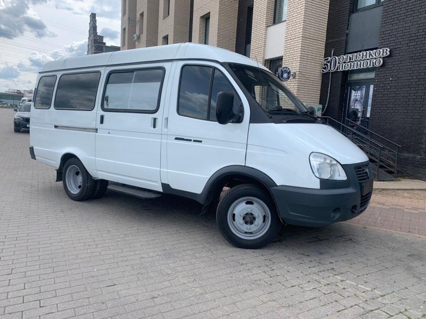 Микроавтобус газ 32212