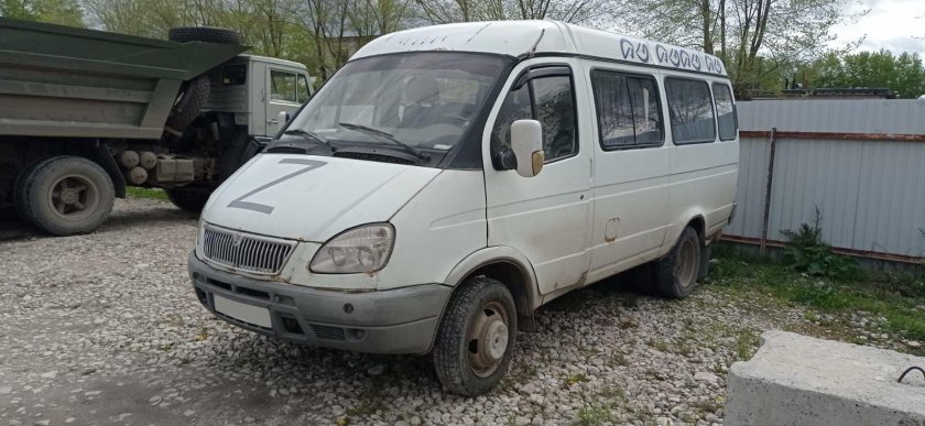 ГАЗ 322132