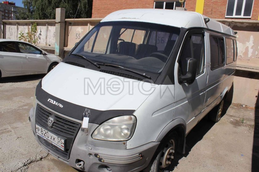 Автомобиль ГАЗ-32213