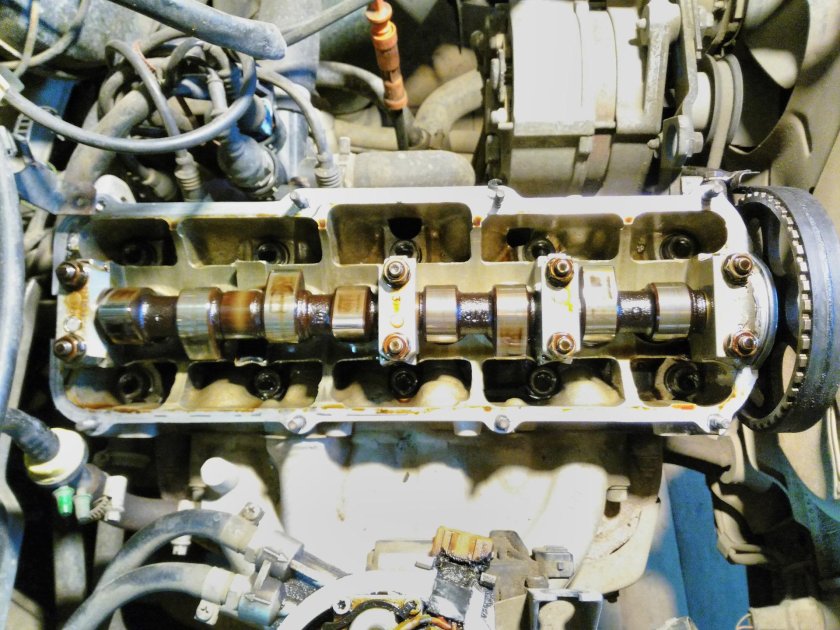 Распредвал Ауди 80 б3