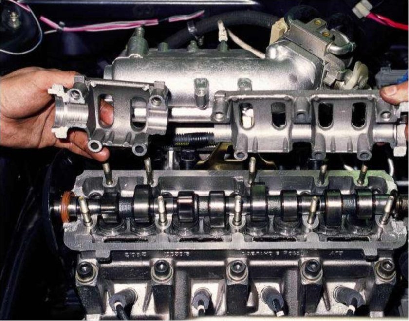 Распредвал ВАЗ 2115