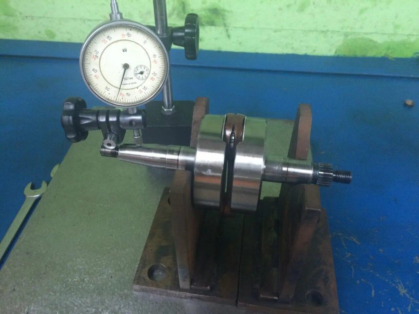 Призма для измерения биения коленвала