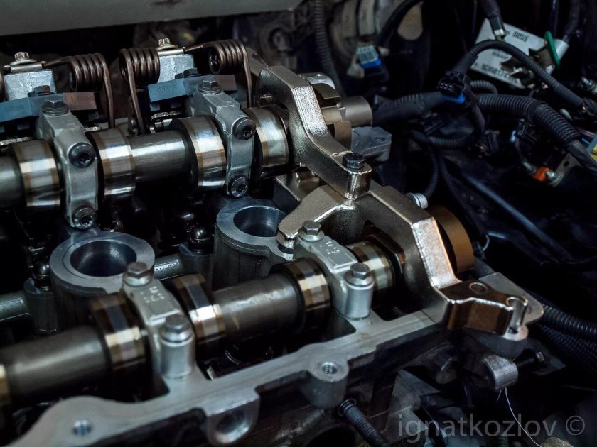 Фиксатор распредвалов Пежо 308 ep6