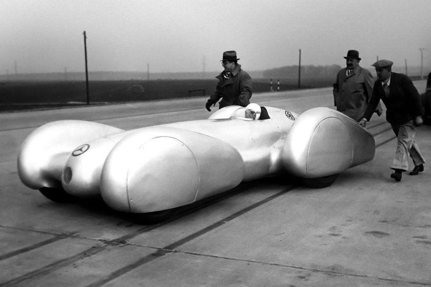 Мерседес рекорд скорости