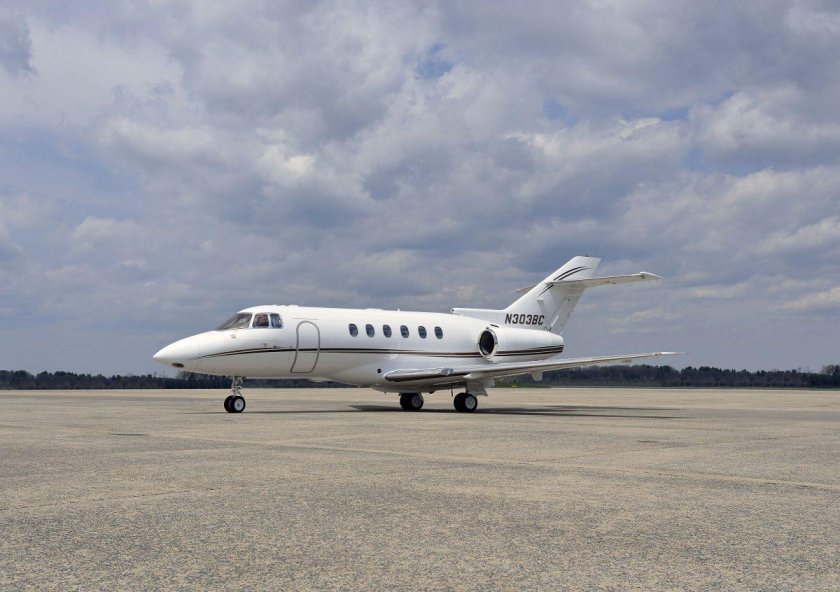 Самолет Hawker 800xp