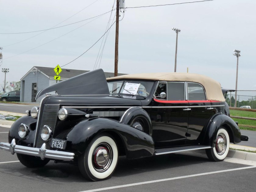 Buick Roadmaster 1937