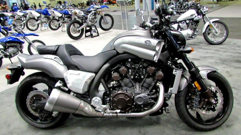 Yamaha v-Max 1800