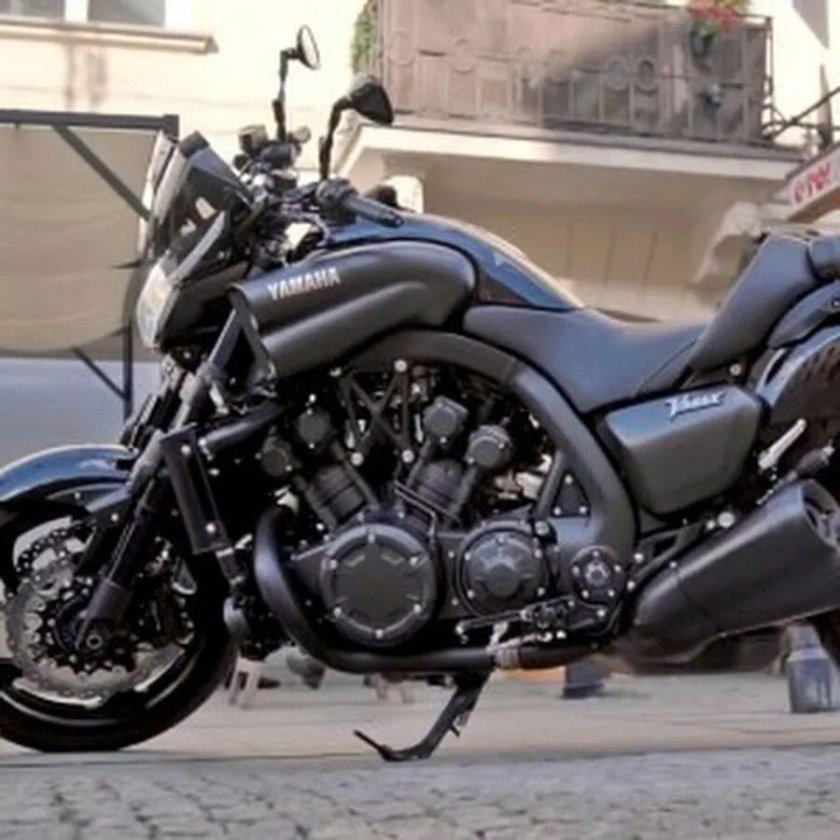 Yamaha v-Max 1700